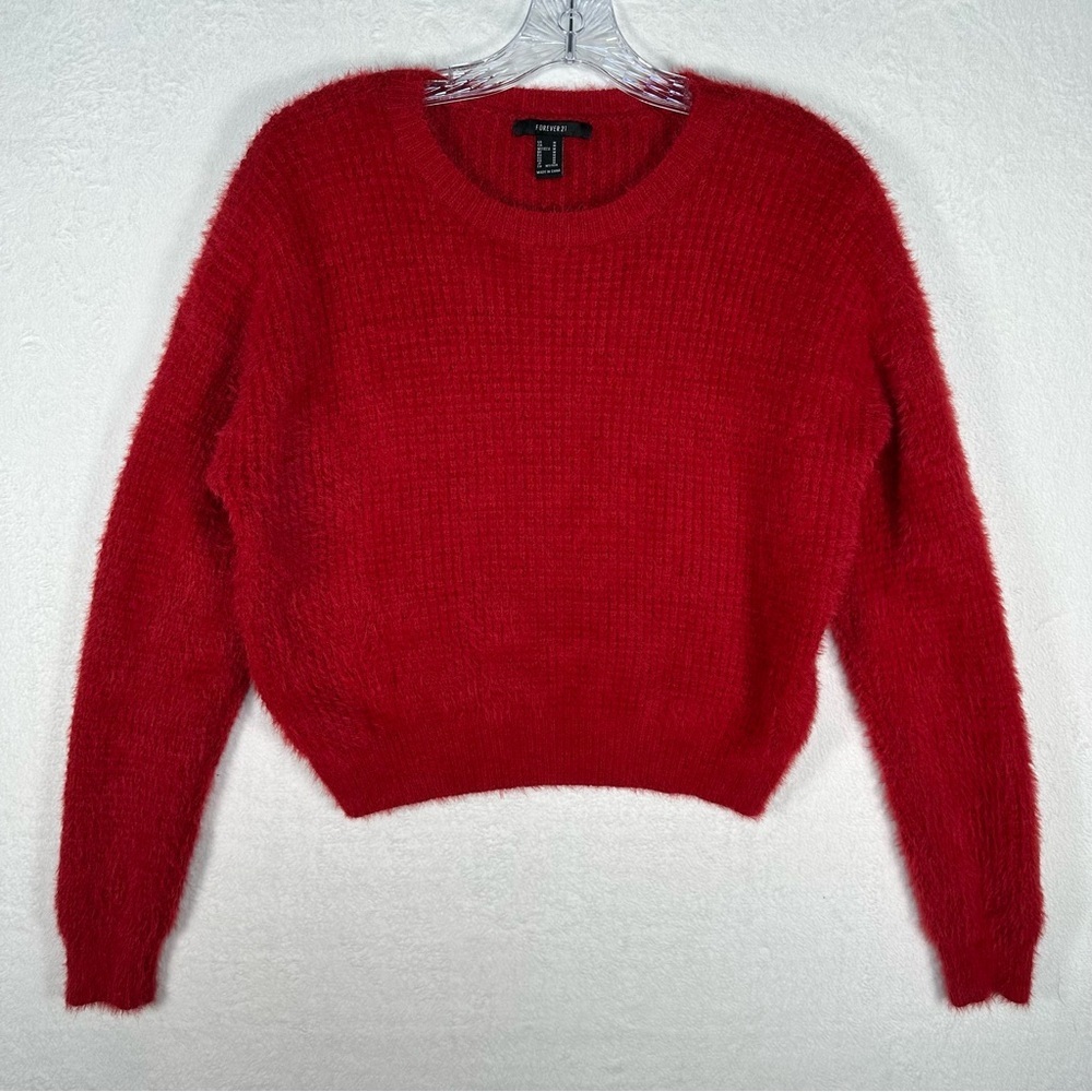 Forever 21 Womens Red Long Sleeve Fuzzy Sweater Size Medium Preppy